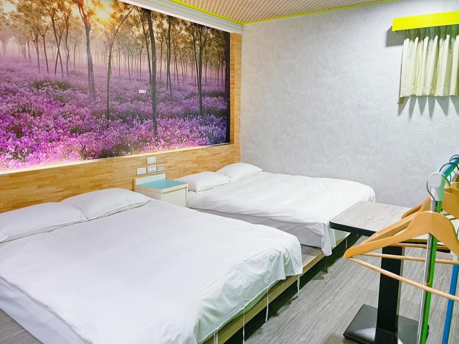 Clover House-自助式無人旅店 Čung-li Exteriér fotografie
